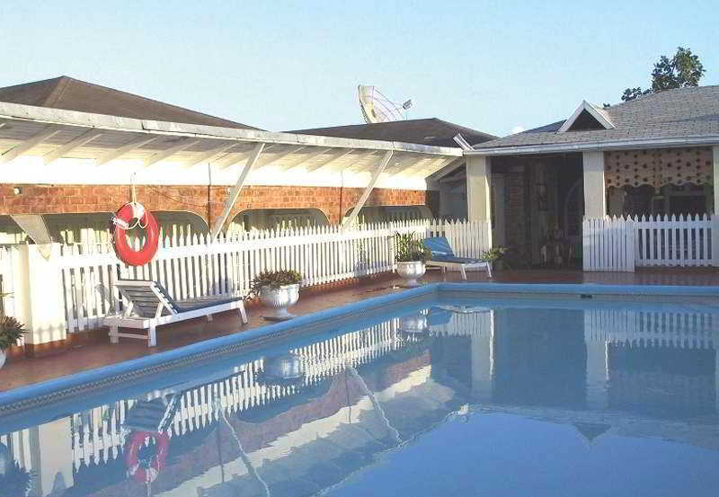 Village Hotel Ocho Rios Exterior foto